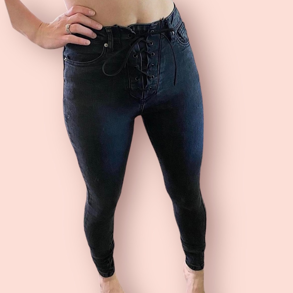 WHITE FOX JEANS